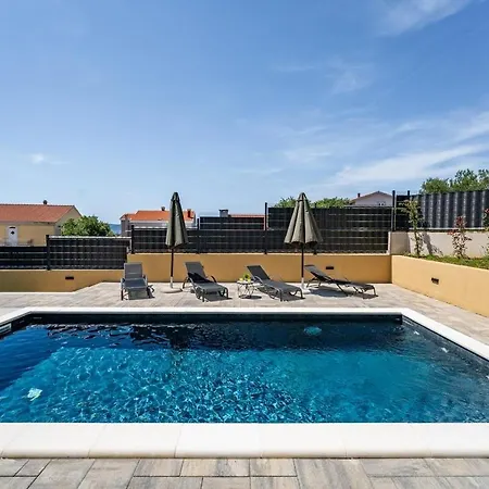 Franka - With A Private Pool * Sveti Filip i Jakov