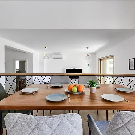 Franka - With A Private Pool Ferienhaus