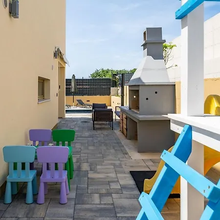 Franka - With A Private Pool Ferienhaus